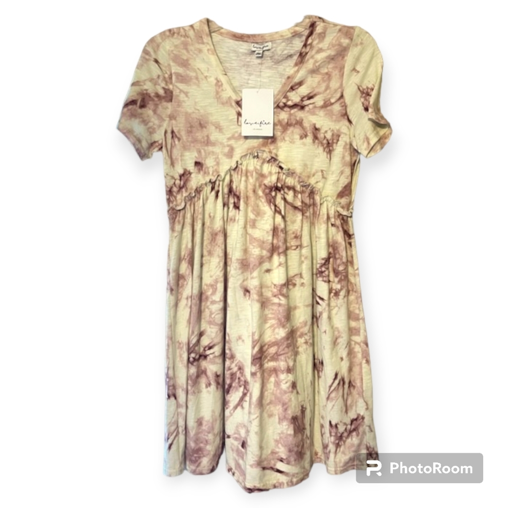 NWT beautiful dress by Love Fire